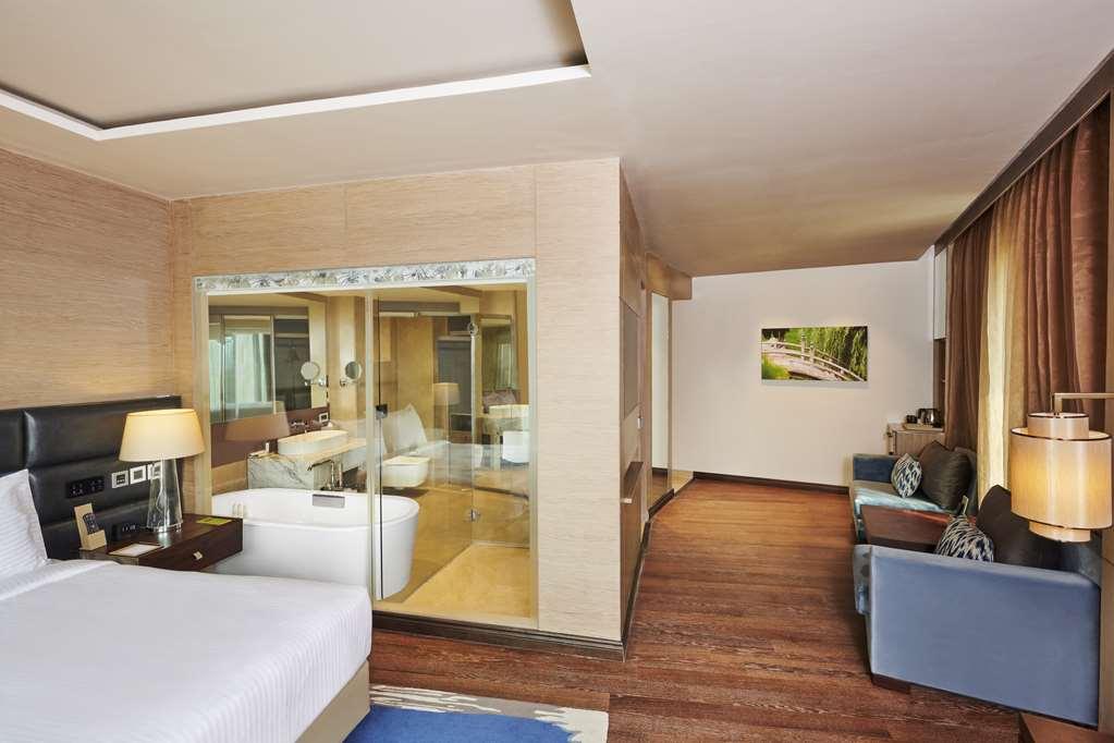 Hilton Garden Inn Lucknow Quarto foto